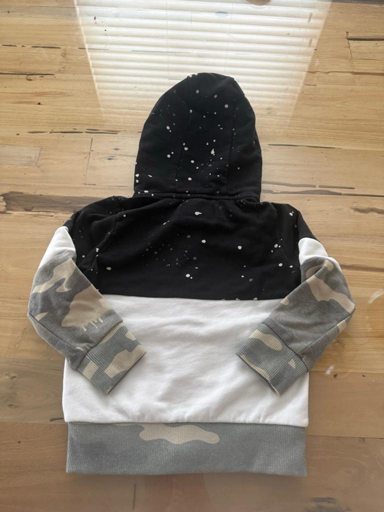Vingino hoodie met rits en camouflage mouwen, Ophalen of Verzenden, Gebruikt, Jongen