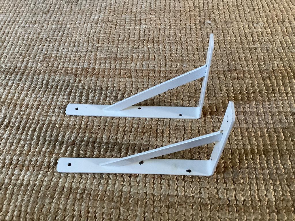 2 sets metalen planksteunen steun met schoor, 20x30 en 25x15, Ophalen, Zo goed als nieuw