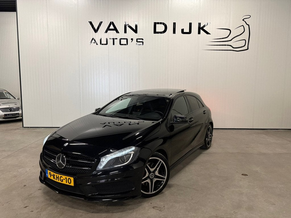 Mercedes-Benz A-klasse 250 AMG Sport Night Edition Pano Navi, Auto's, Mercedes-Benz, 1345 kg, Gebruikt, 4 cilinders, Zwart