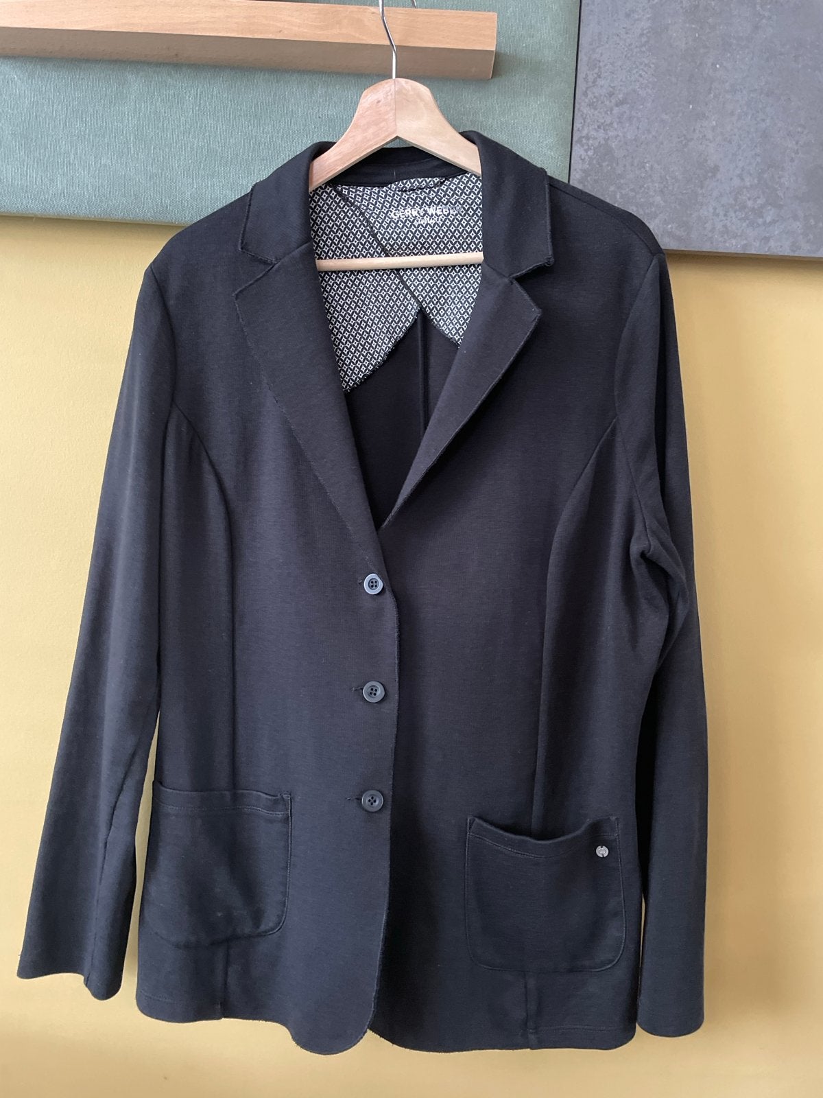 Gerry Weber Zwart Jasje Maat 46, Zwart, Maat 46/48 (XL) of groter, Ophalen of Verzenden, Jasje