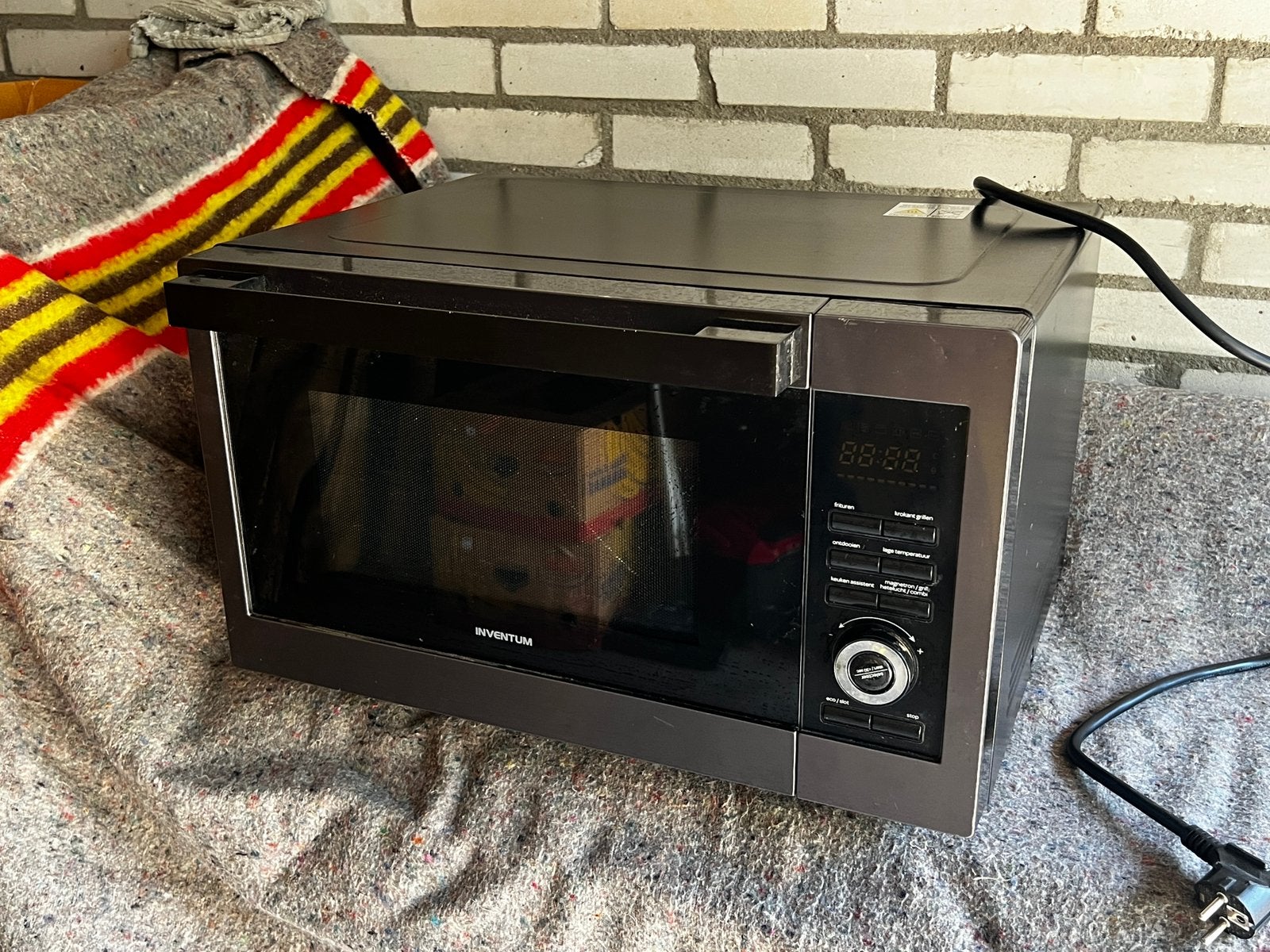 (10) Combi-magnetron Inventum 30 liter – Zeer goede staat, Witgoed en Apparatuur, Ophalen, M, Zo goed als nieuw, Vrijstaand