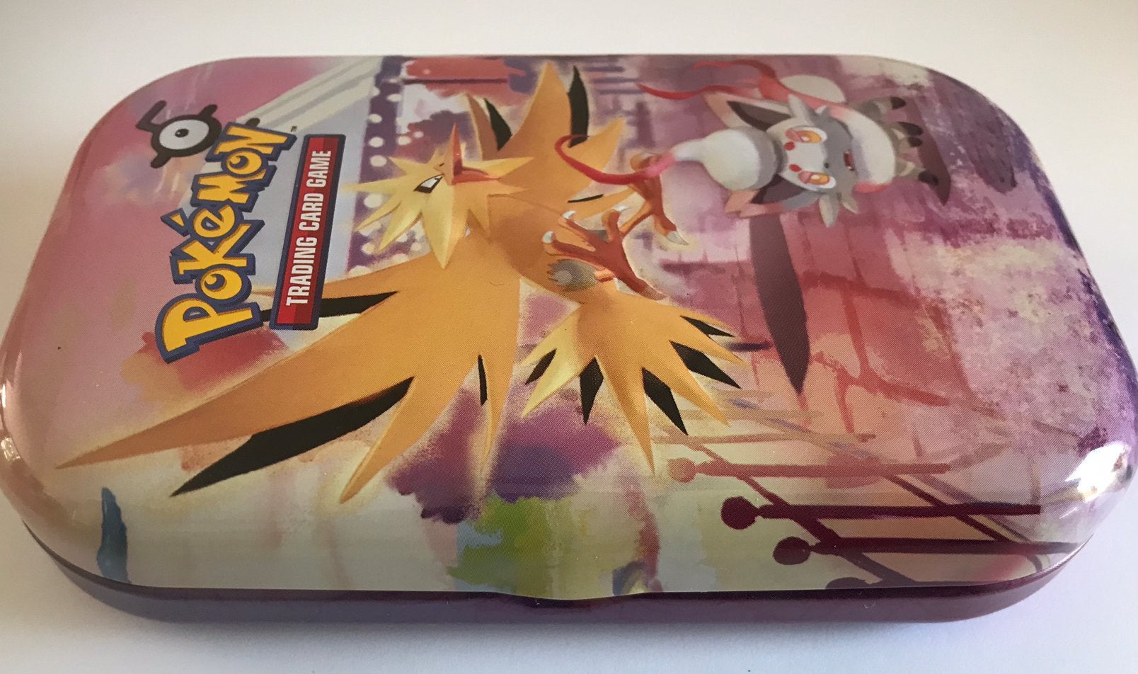 Pokémon 30th Mini Tin – Night (Zapdos) artcard & sticker, Ophalen of Verzenden, Zo goed als nieuw, Overige typen