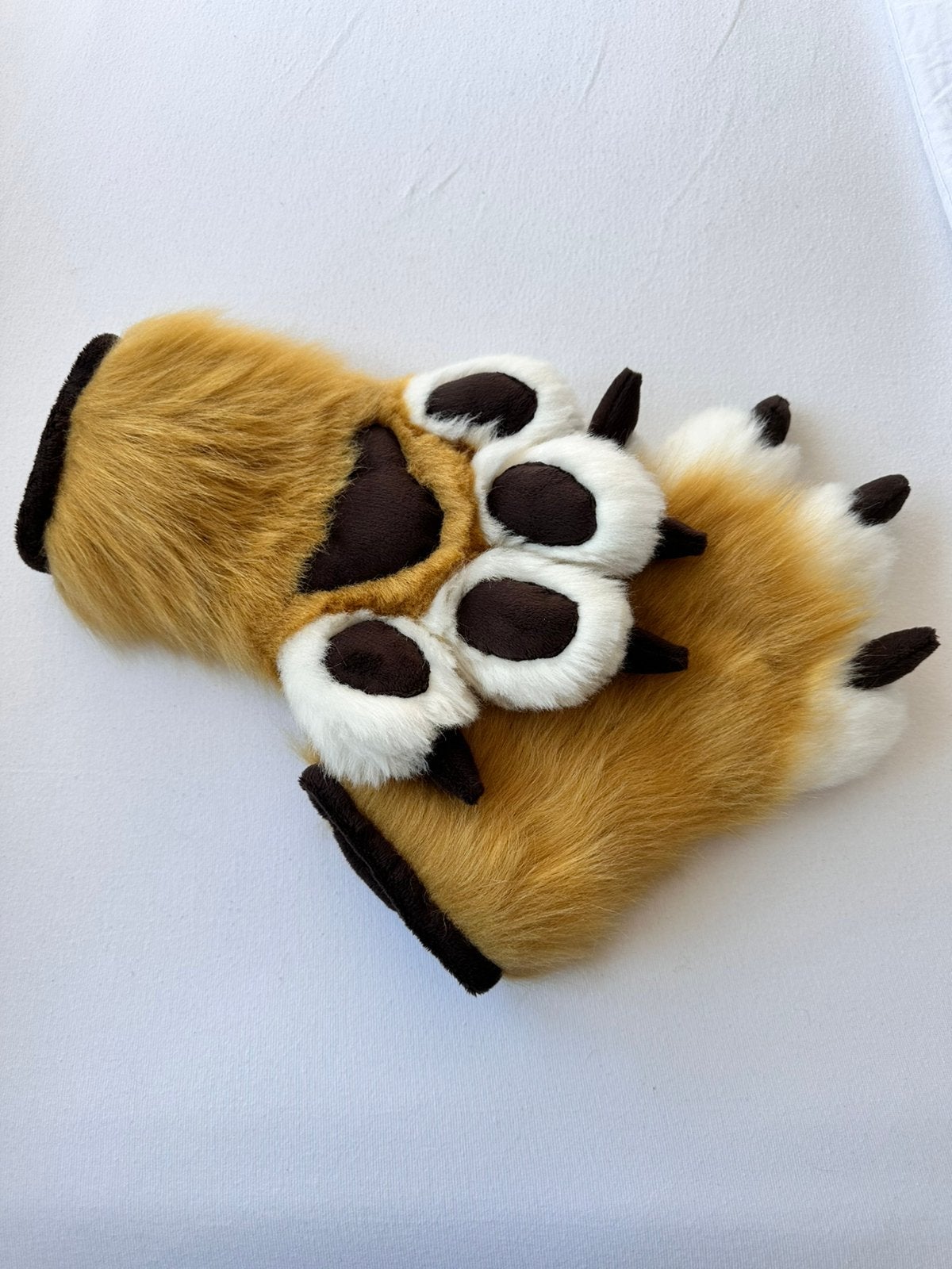 Fursuit handpoten, Hobby en Vrije tijd, Ophalen of Verzenden, Zo goed als nieuw