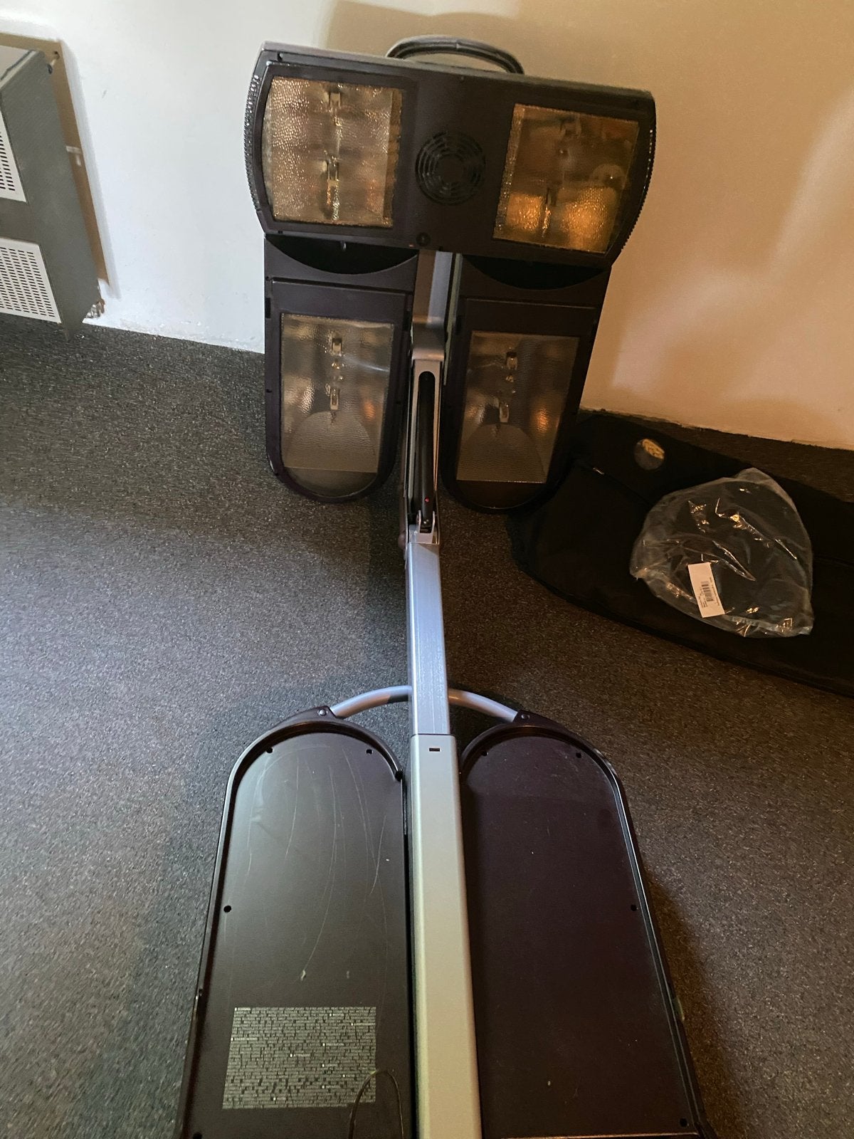 Philips Sunmobile 4S Zonnebank - Zo goed als nieuw, Ophalen of Verzenden, Zo goed als nieuw, Zonnebank dubbelzijdig, Minder dan 10 lampen