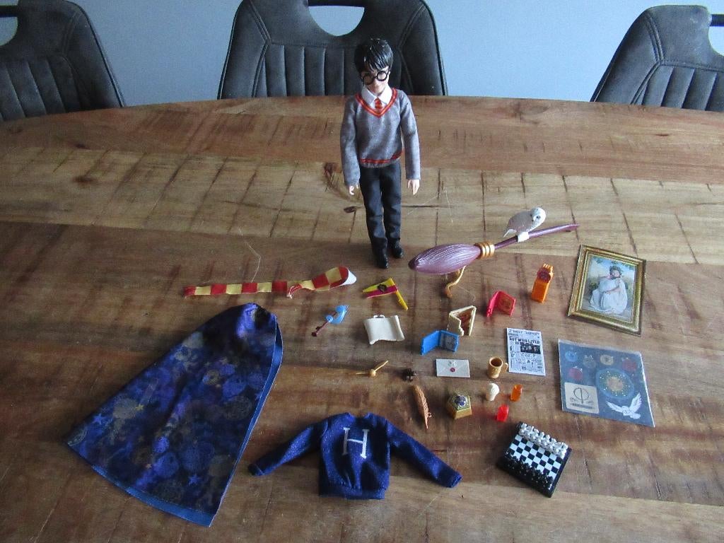 Harry Potter pop van Mattel uit 2018 met veel spulletjes, Verzamelen, Harry Potter, Ophalen of Verzenden, Zo goed als nieuw, Actiefiguurtje