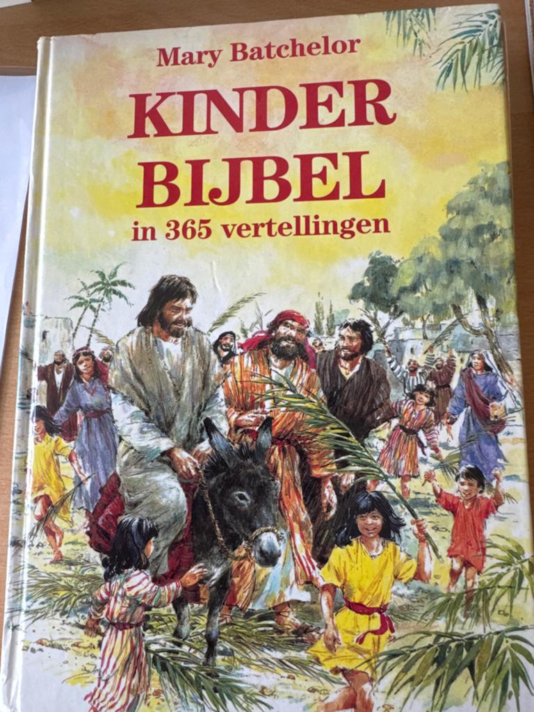 Kinderbijbel in 365 vertellingen - Mary Batchelor, Ophalen of Verzenden, Gelezen, Non-fictie