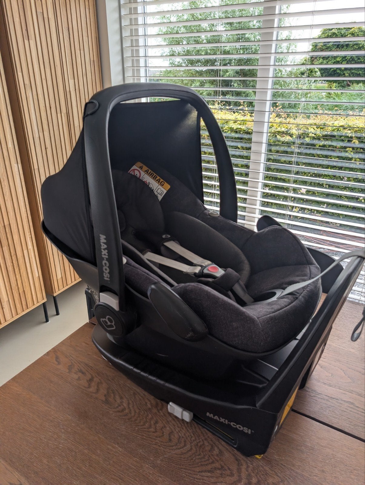 Maxi Cosi Pebble Pro met FamilyFix3 Isofix base, Ophalen, Zo goed als nieuw, Isofix, 0 t/m 13 kg
