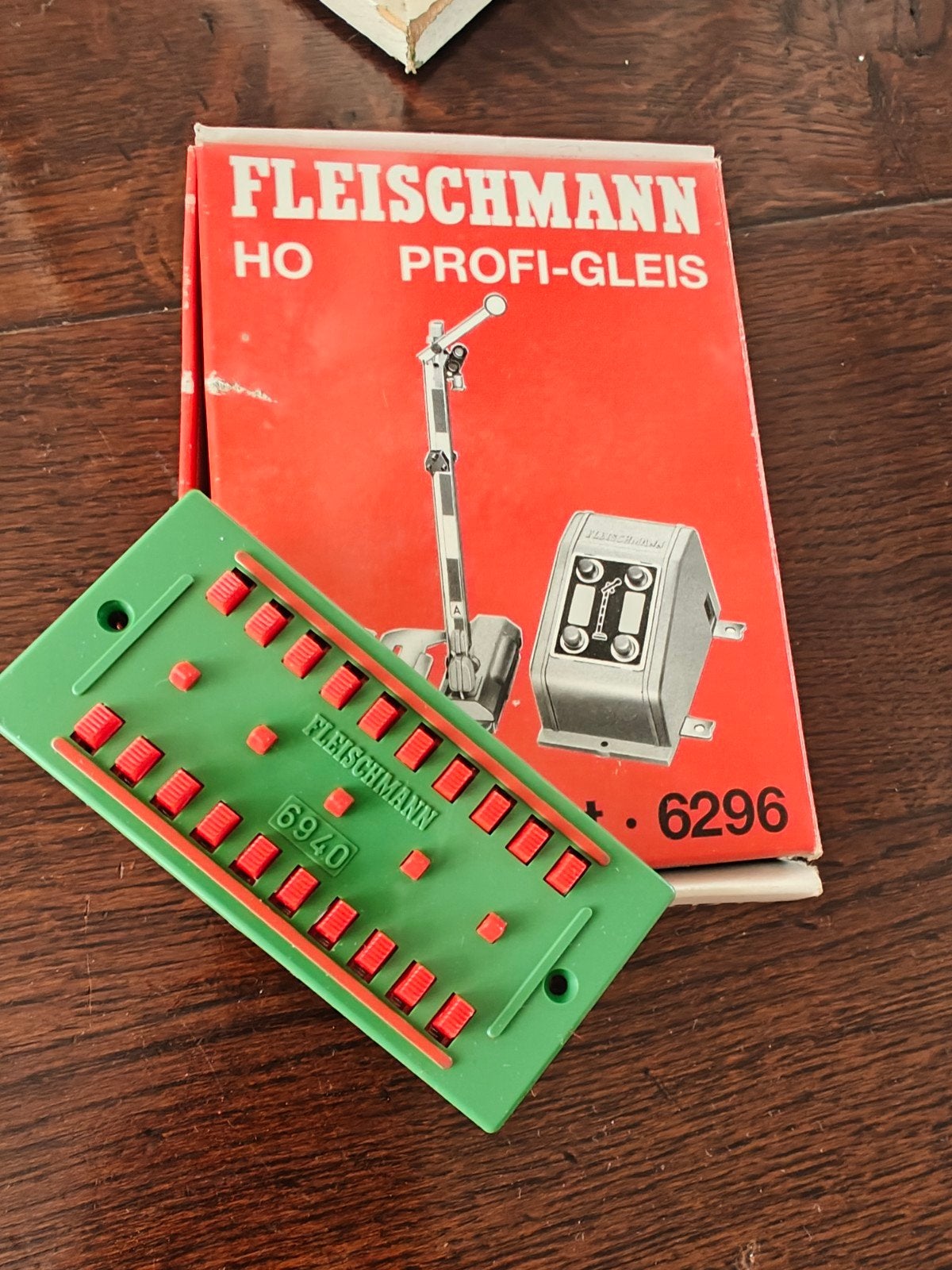 Fleischmann HO Profi-Gleis Signaal-Set 6296 met 6940, Overige typen, Ophalen of Verzenden, Zo goed als nieuw, Analoog