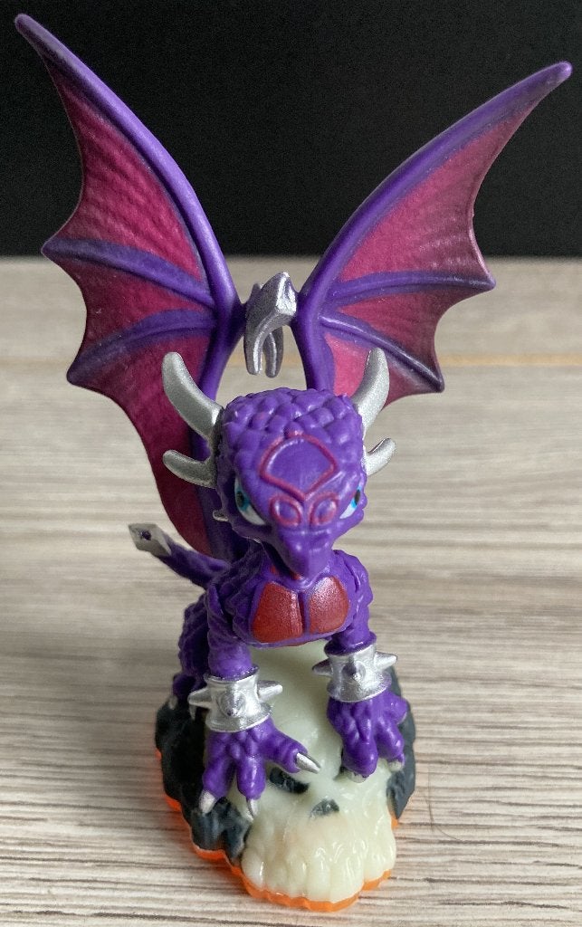 5 Skylanders Giants figuren WII / Xbox / PS, Avontuur en Actie, Gebruikt, 2 spelers, Eén computer