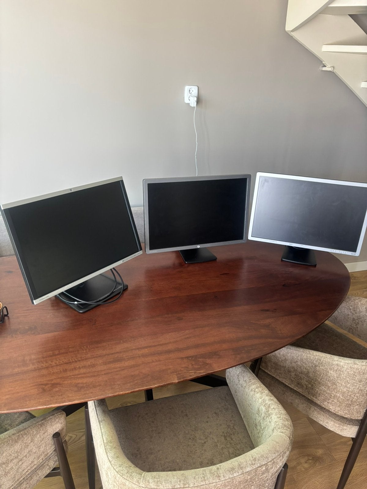 Pc Monitoren Hp, Ophalen, IPS, Full HD, Zo goed als nieuw