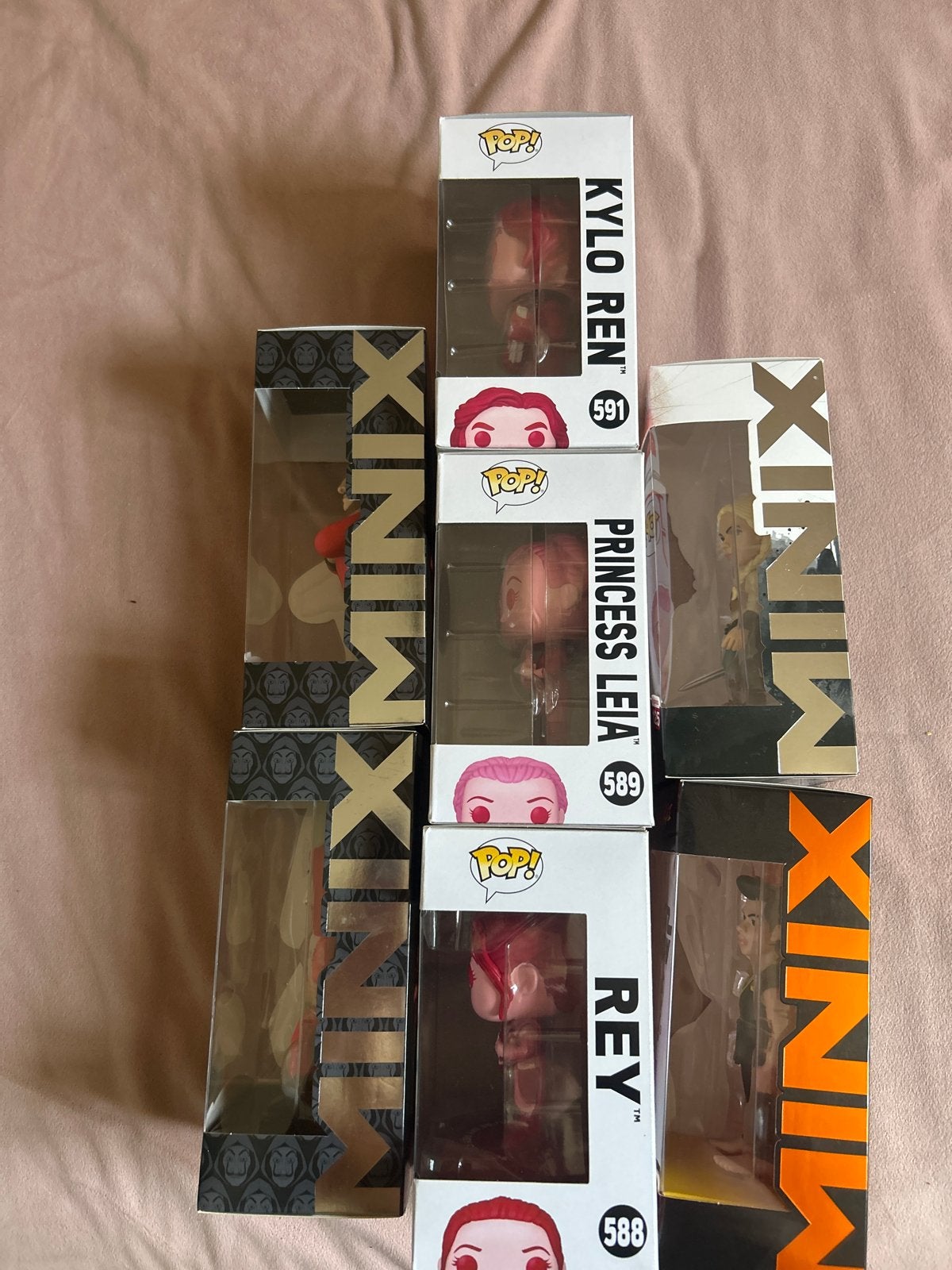 Vandaag ophalen Diverse Funko Pop! en Minix verzamelfiguren, Ophalen of Verzenden, Nieuw