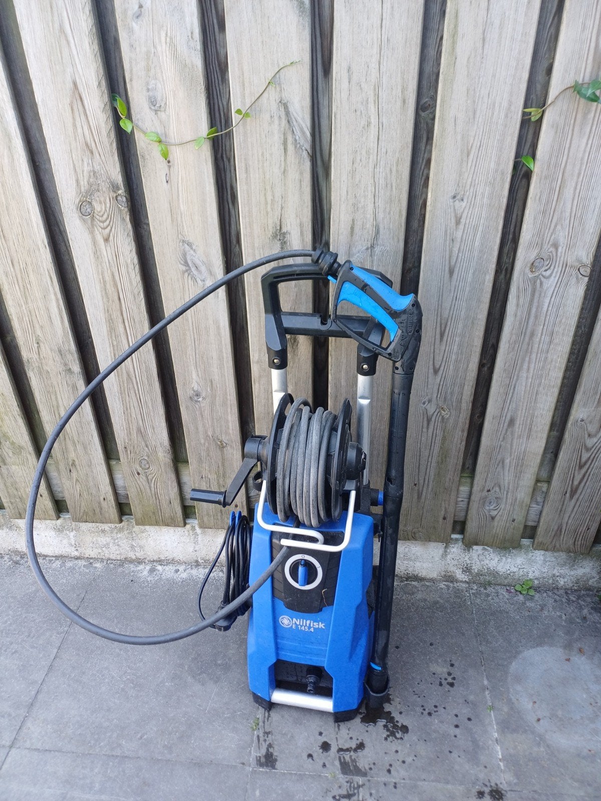 Nilfisk E 145.4 145 bar werkt goed, pistool lekt, Ophalen, Gebruikt, Elektrisch, Nilfisk