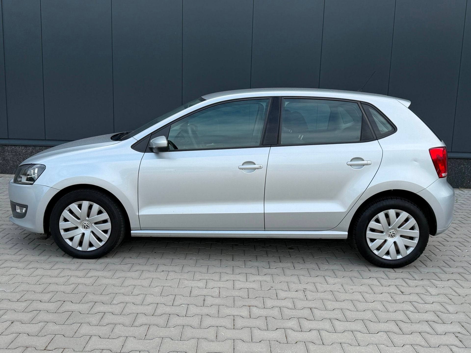 Volkswagen Polo 1.4-16V Comfortline | CRUISE | AIRCO | CARPL, Auto's, Volkswagen, Voorwielaandrijving, 970 kg, 86 pk, Gebruikt