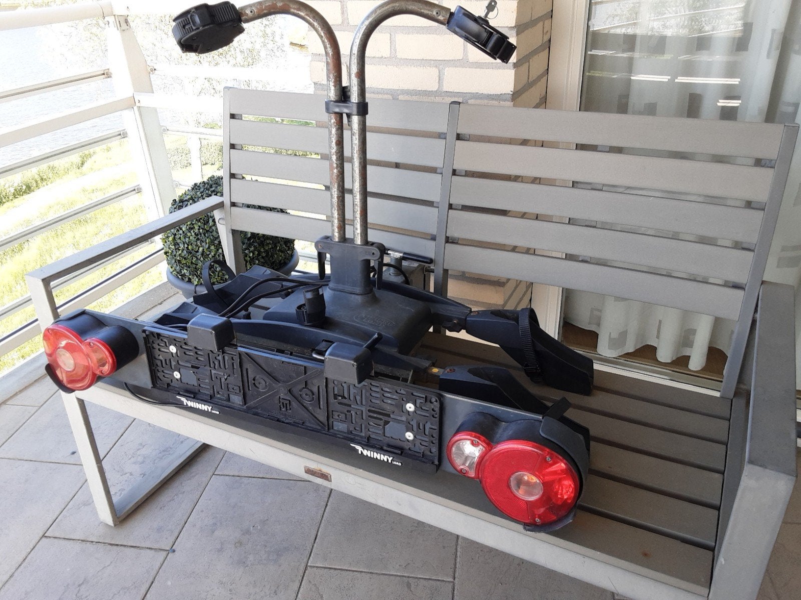 Twinny load e-carrier kantelbaar max 60 kilo snelkoppeling, Auto diversen, Fietsendragers, Gebruikt, Ophalen of Verzenden, 2 fietsen