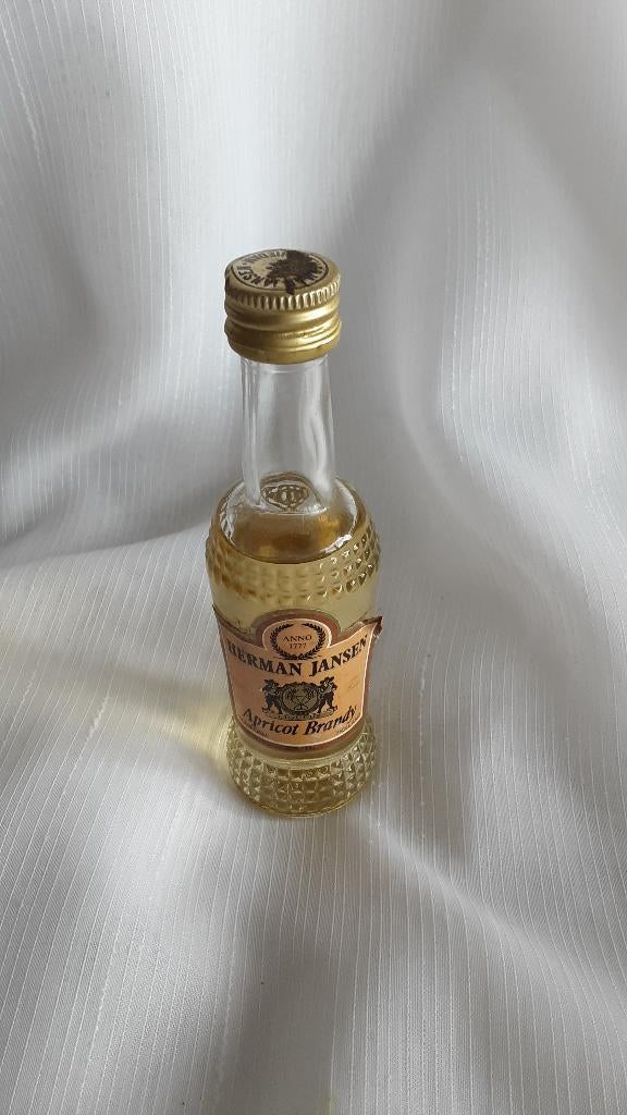 IRISH COFFEE DOUWE EGBERTS glazen, 16,5cm hoog 4 st. (14), Ophalen of Verzenden, Nieuw, Gebruiksvoorwerp