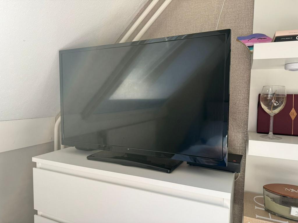 Televisie 32”, Gebruikt, 50 Hz, 60 tot 80 cm, Ophalen