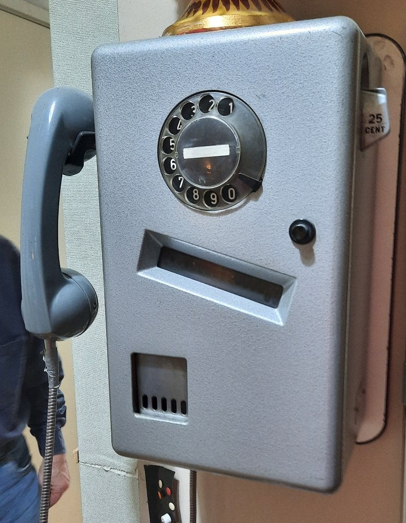 Oude munttelefoon PTT, Verzamelen, Elektronische Apparatuur, Ophalen, Mail, Overige typen, Post