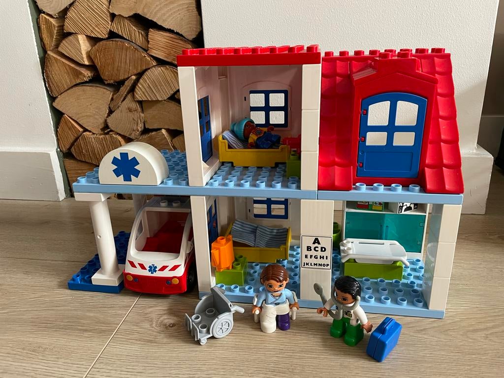 Lego Duplo Ziekenhuis, Inclusief minifiguren, Gebruikt, Overige thema's, Ophalen of Verzenden