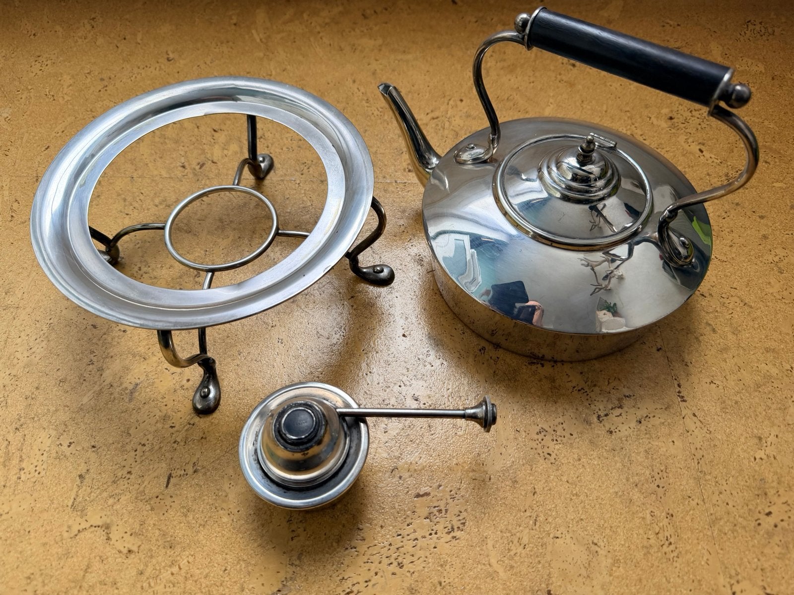 Antieke Wilson & Gill Theepot met Rechaud - verzilverd, Ophalen of Verzenden