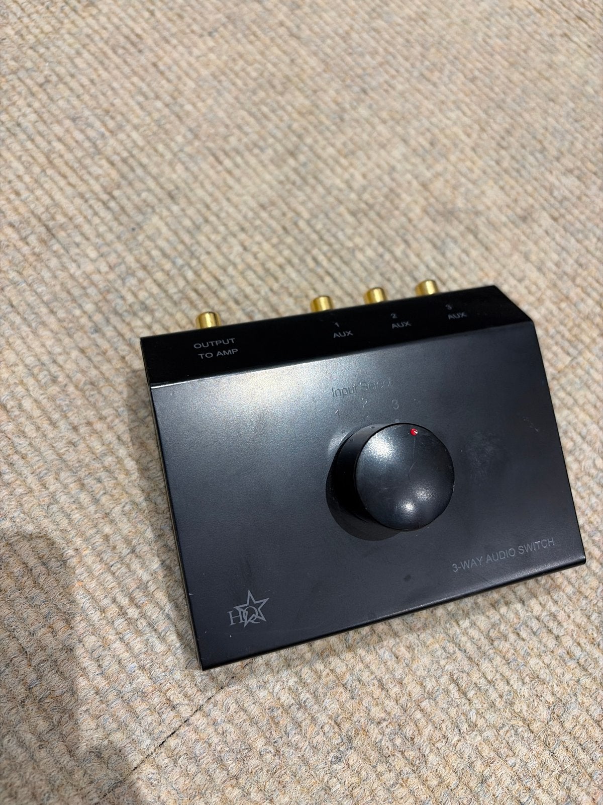 3-weg Audio Switch - RCA/Tulp Ingangen, Ophalen of Verzenden, Gebruikt, Overige kabels