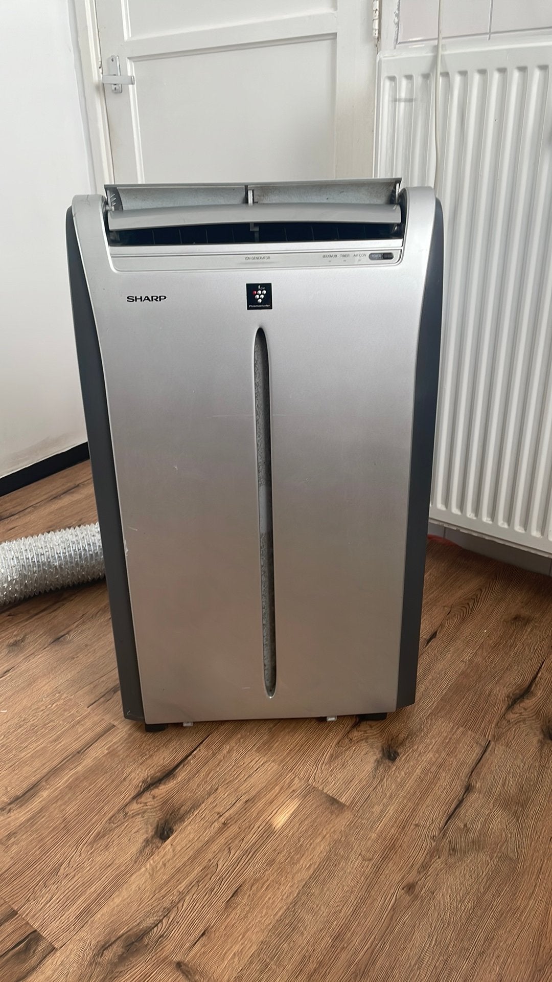 Mobiele airco sharp, Ophalen, Minder dan 60 m³, 3 snelheden of meer, Zo goed als nieuw