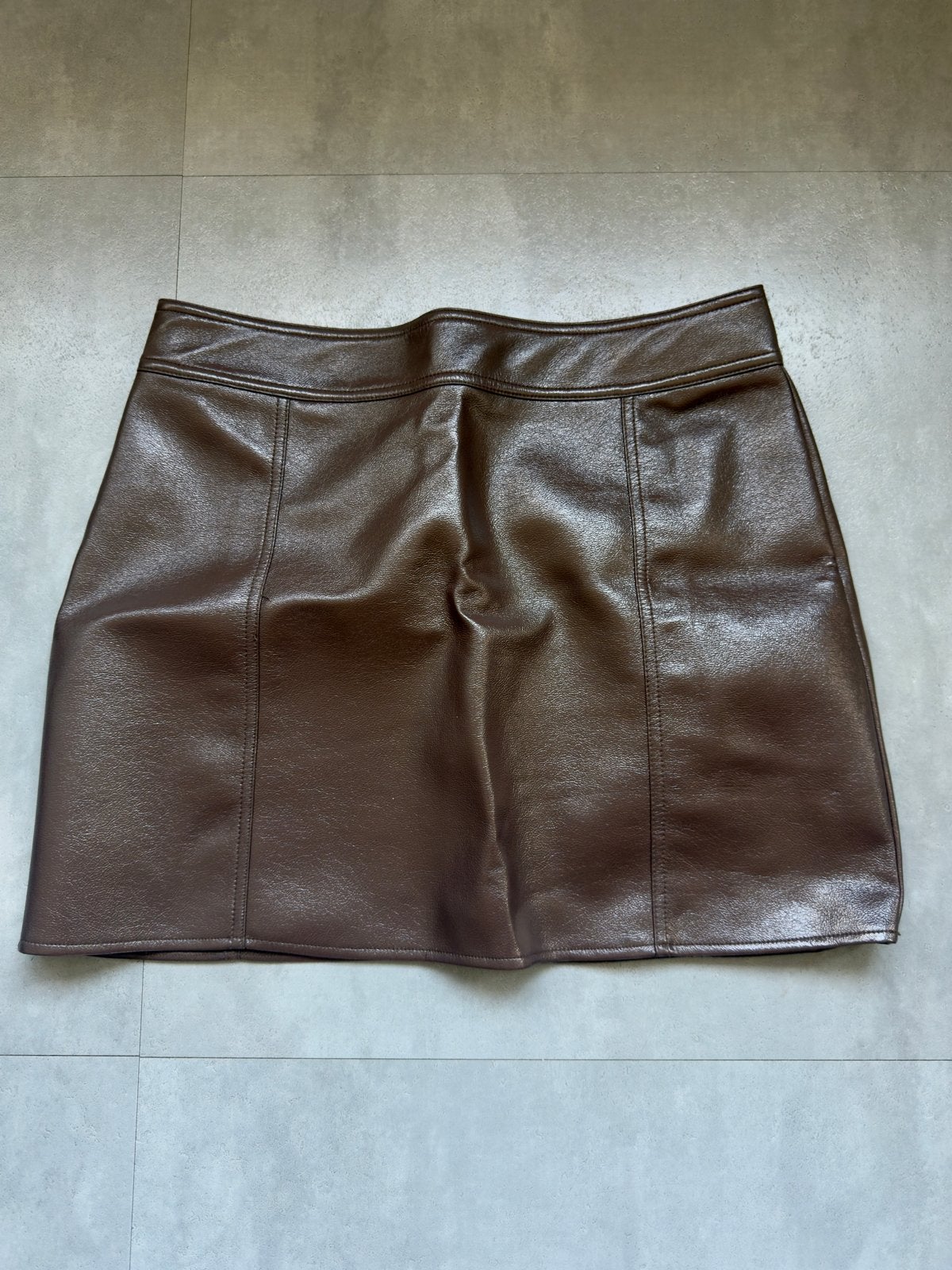 Bruine gecoate mini rok van Costes maat L, Ophalen, Bruin, Maat 42/44 (L), Zo goed als nieuw
