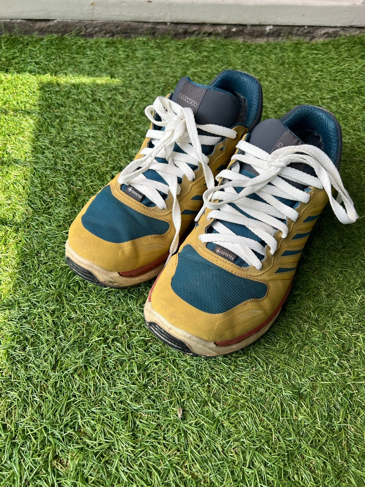 Lowa sportschoenen maat 41,5 - AXOS GTX LO, Overige merken, Gebruikt, Overige typen, Ophalen of Verzenden