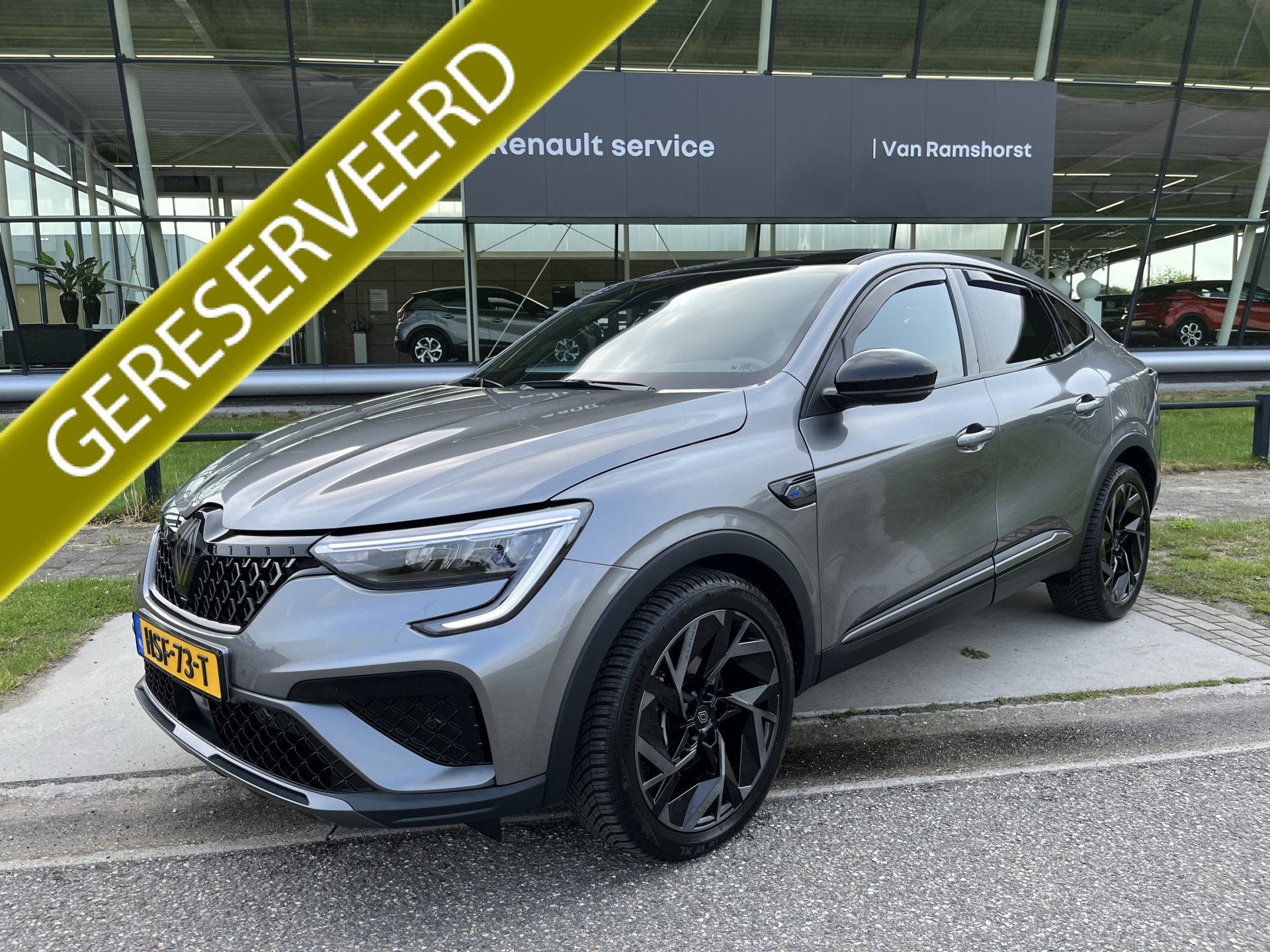 Renault Arkana 1.6 E-Tech full hybrid 145 esprit Alpine / Fa, Auto's, Gebruikt, 4 cilinders, Bedrijf, 760 kg