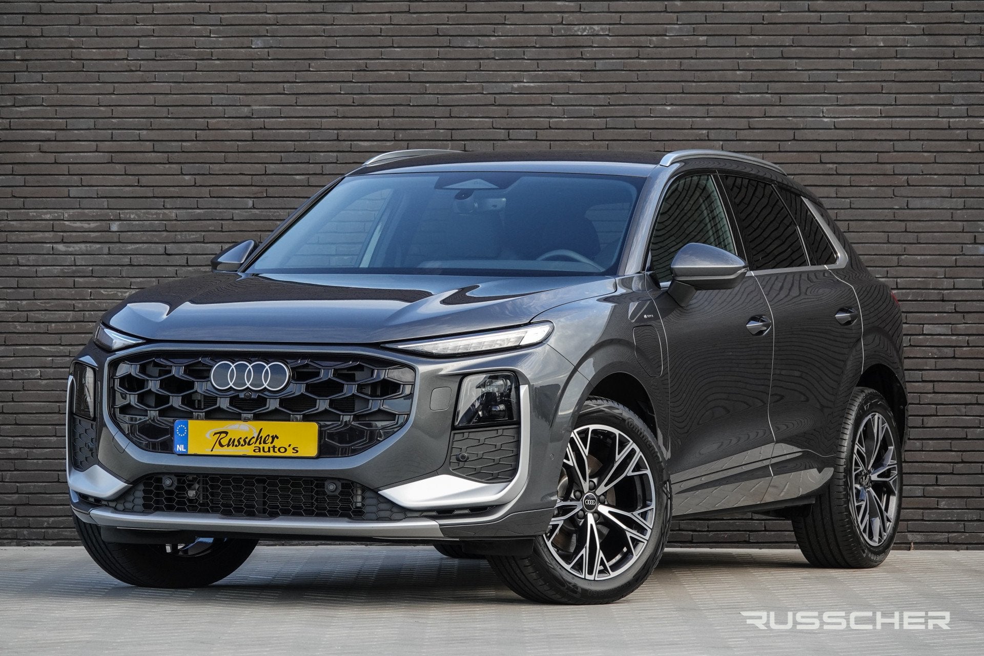 Audi Q3 S-Line | e-hybrid 272Pk | Achteruitrijcamera | Virtu, Auto's, 1800 kg, Zwart, 4 cilinders, Hybride Elektrisch/Benzine