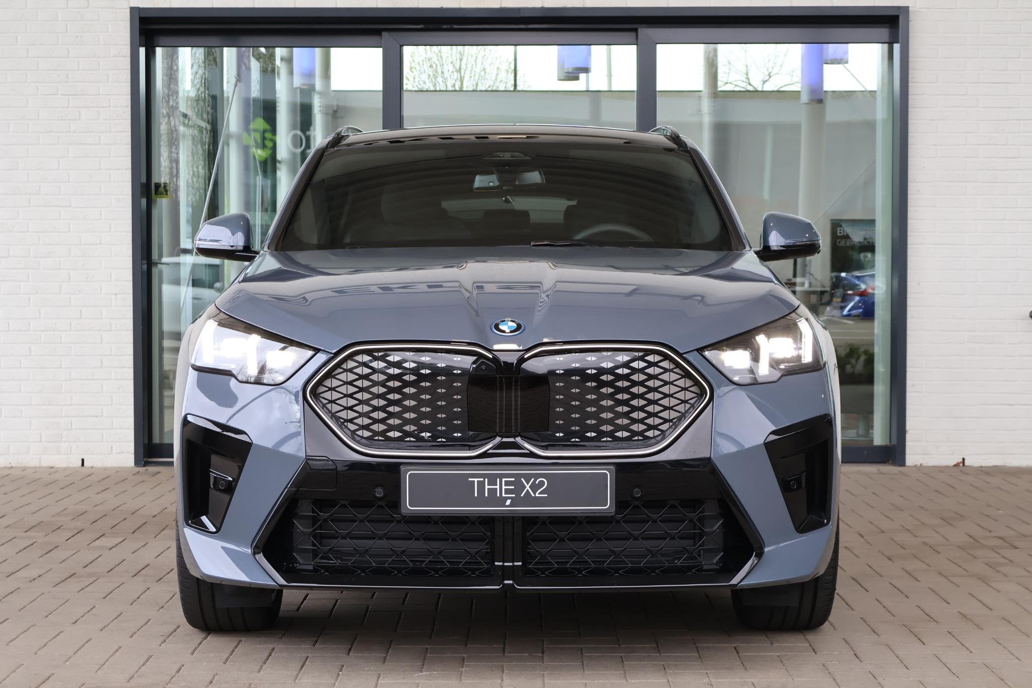 BMW iX2 xDrive30 M Sport Edition | M Sportpakket Pro | Innov, Auto's, BMW, Automaat, IX2, Zwart, Overige kleuren