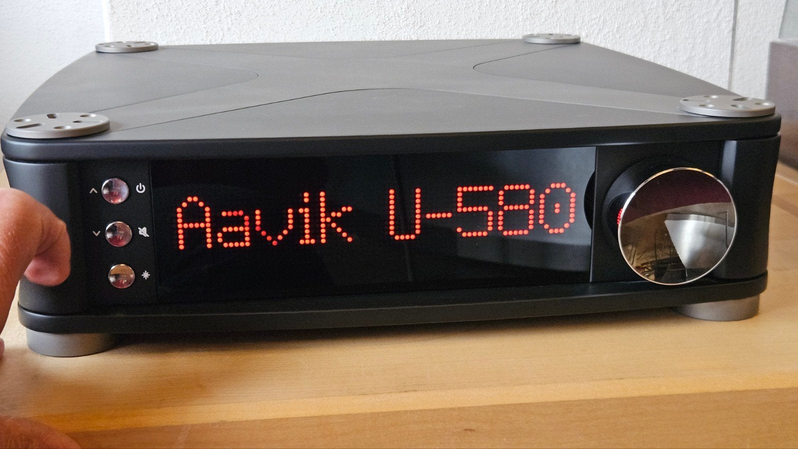 Aavik U580 topmodel geïntegreerde versterker met DAC, Ophalen of Verzenden, Zo goed als nieuw, 120 watt of meer