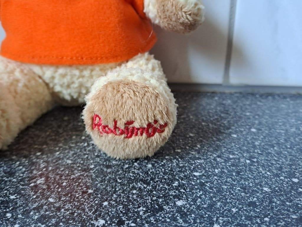 Schattige teddybeer Robijntje met oranje shirt - Aanvalluhh!, Gebruiksvoorwerp, Onbekend, Ophalen of Verzenden, Zo goed als nieuw