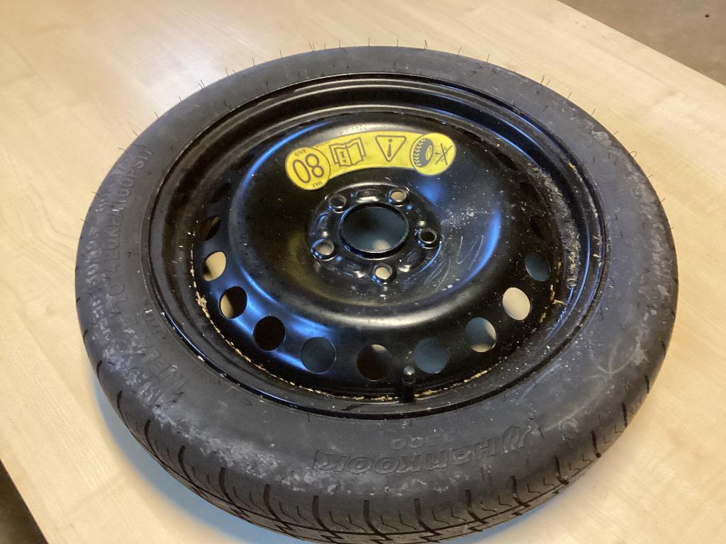 thuiskomer ford focus 3, Auto-onderdelen, Banden en Velgen, Ophalen, Banden en Velgen, Nieuw, 135 mm