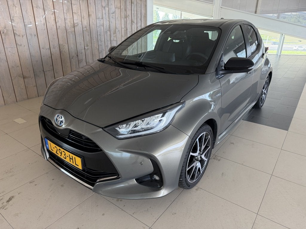Toyota Yaris 1.5 Hyb. Executive (bj 2021, automaat), Auto's, Toyota, Bedrijf, Te koop, Yaris, ABS, Achteruitrijcamera, Adaptive Cruise Control