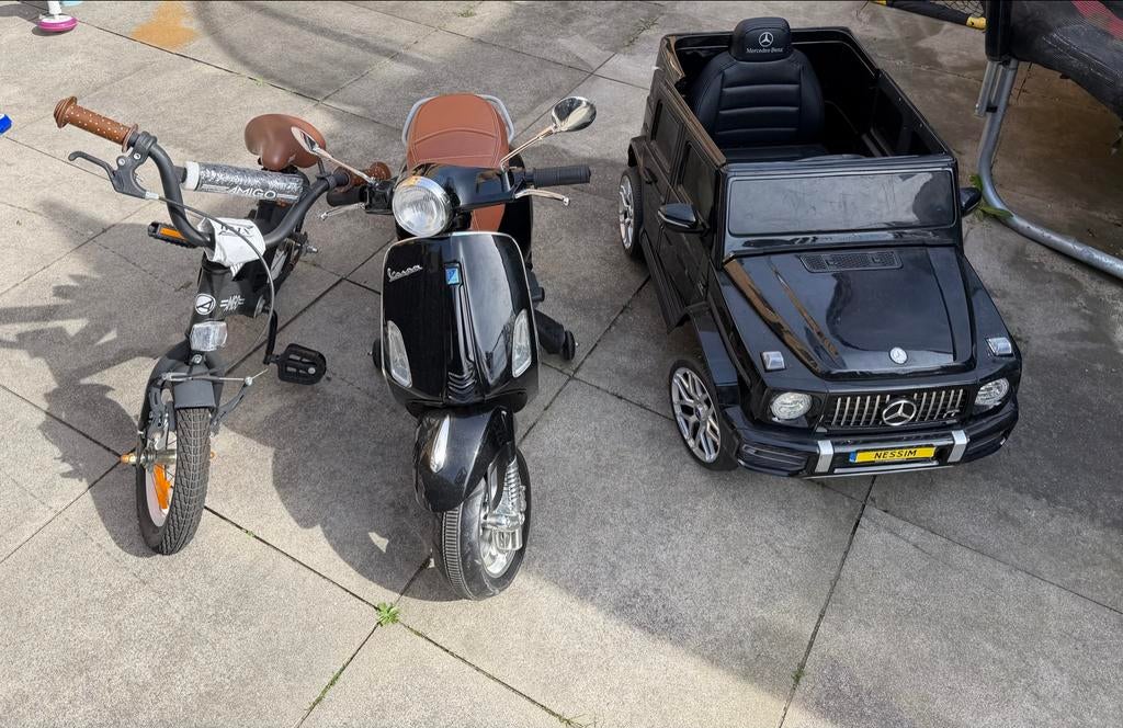 Kinderfiets, Vespa scooter en Mercedes G-Klasse speelgoed, Ophalen of Verzenden, Gebruikt