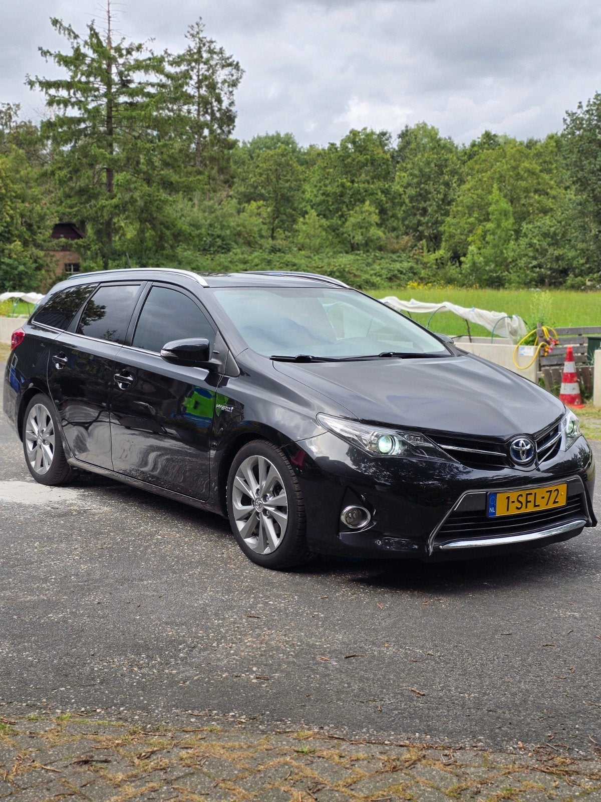 Toyota Auris 1.8 Hybrid Touring Sports CVT 2013 | VOL OPTIES, Zwart, 1798 cc, 25 km/l, Auris