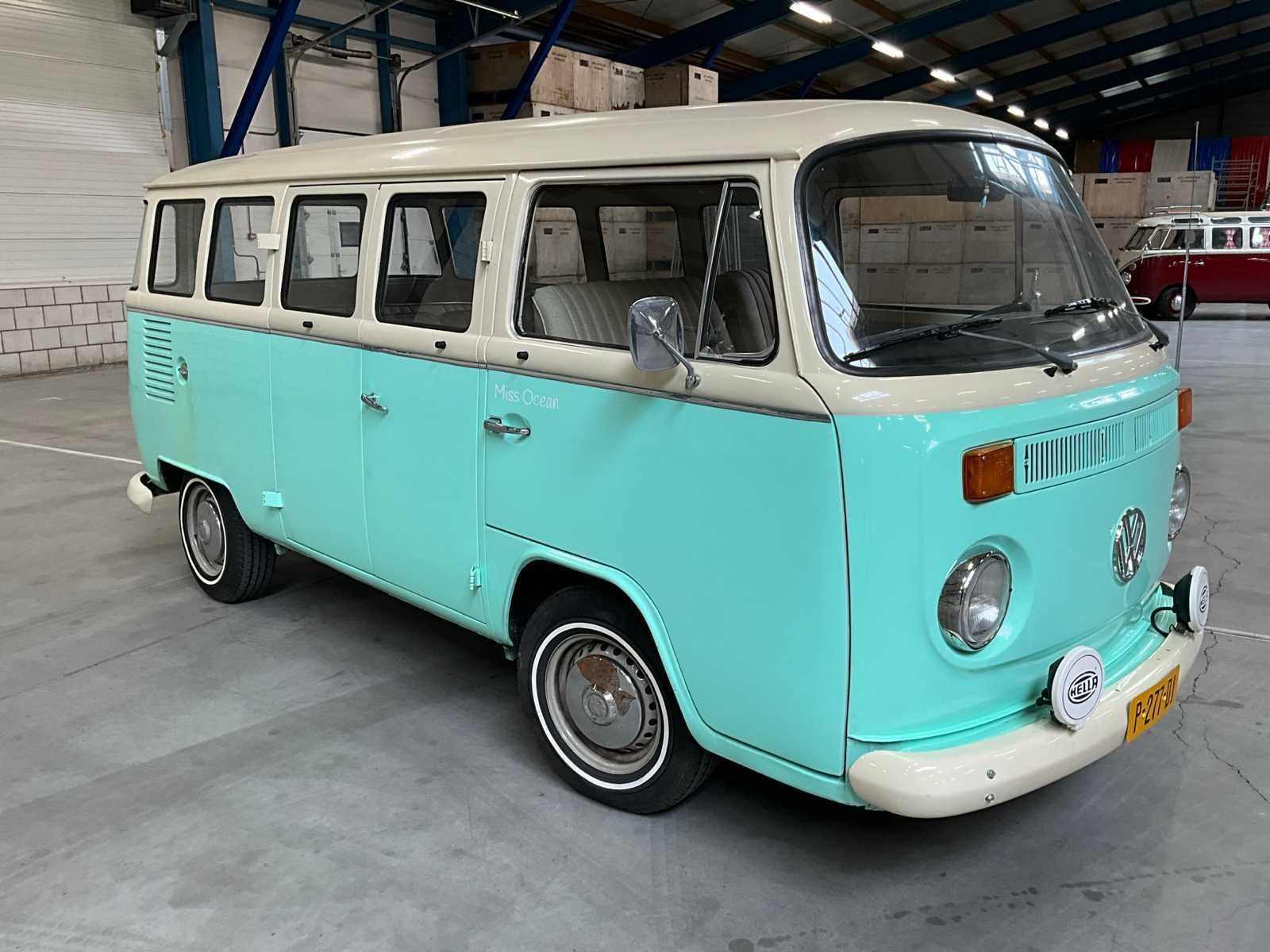 1989 Volkswagen T2 9-Passenger Bus | Classic VW Transporter, Auto's, Overige carrosserieën, Volkswagen, Overige brandstoffen, Bedrijf