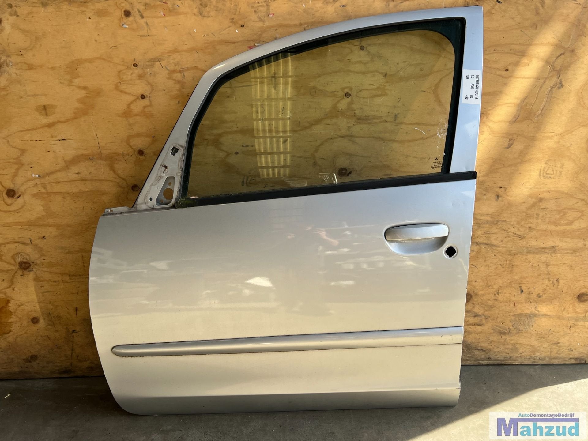 Mitsubishi colt 6 grijs 16H links voor deur 2004-2014, Auto-onderdelen, Info@mitsubishi-motors.com, Gebruikt, Deur, Voor