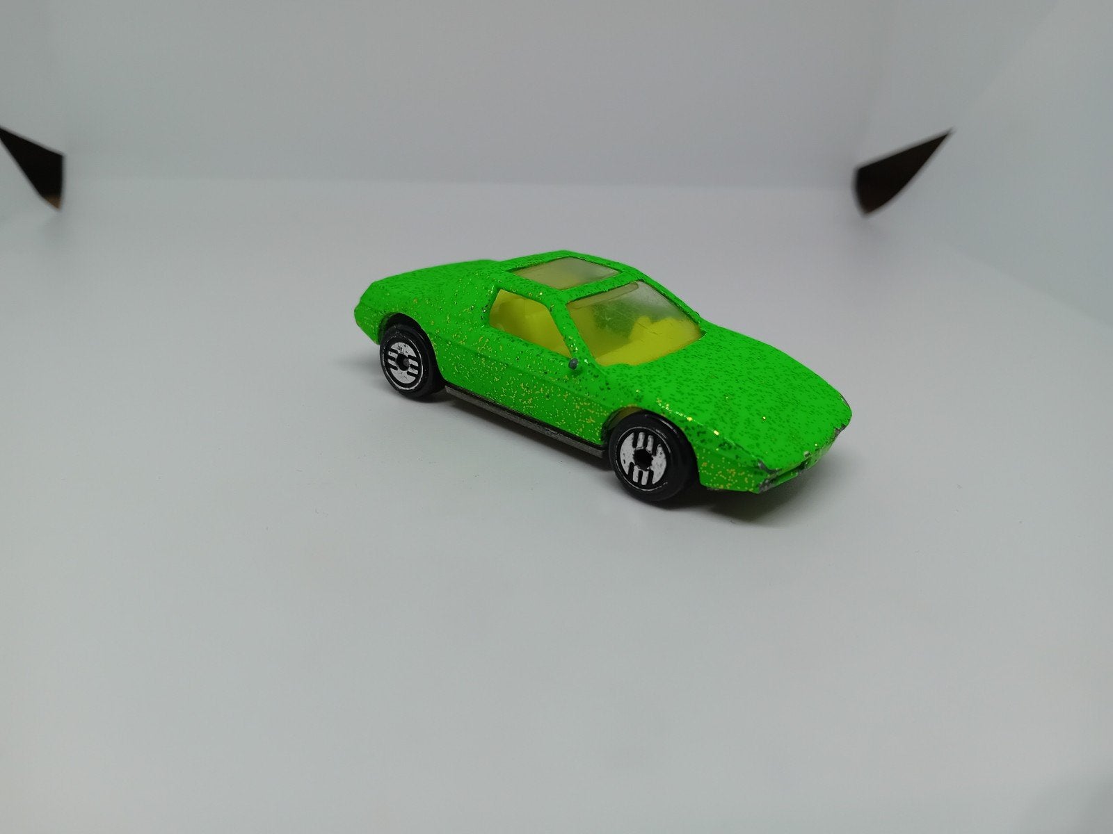 Hot Wheels Pontiac Fiero 2M4 Vintage Glitter, Ophalen of Verzenden, Gebruikt, Auto