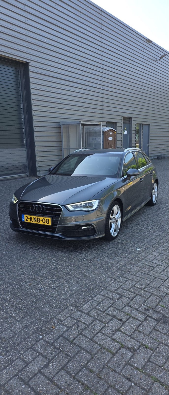 Audi A3 1.4 Tfsi 90KW Sportback S-tronic 2013 Grijs, Auto's, Audi, 122 pk, Origineel Nederlands, 1395 cc, 650 kg
