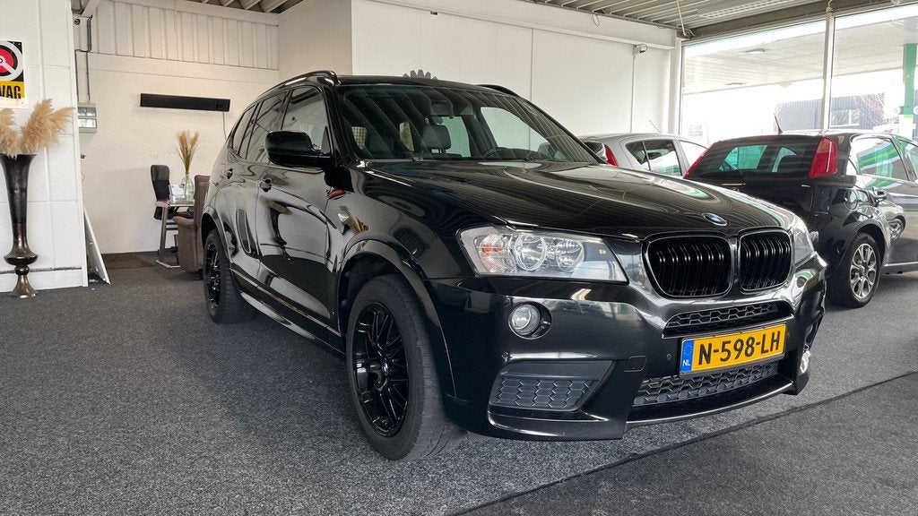 BMW X3 XDrive20i High Executive, Cruise control, Airco, Nav,, Auto's, BMW, Euro 5, Gebruikt, Zwart, 4 cilinders
