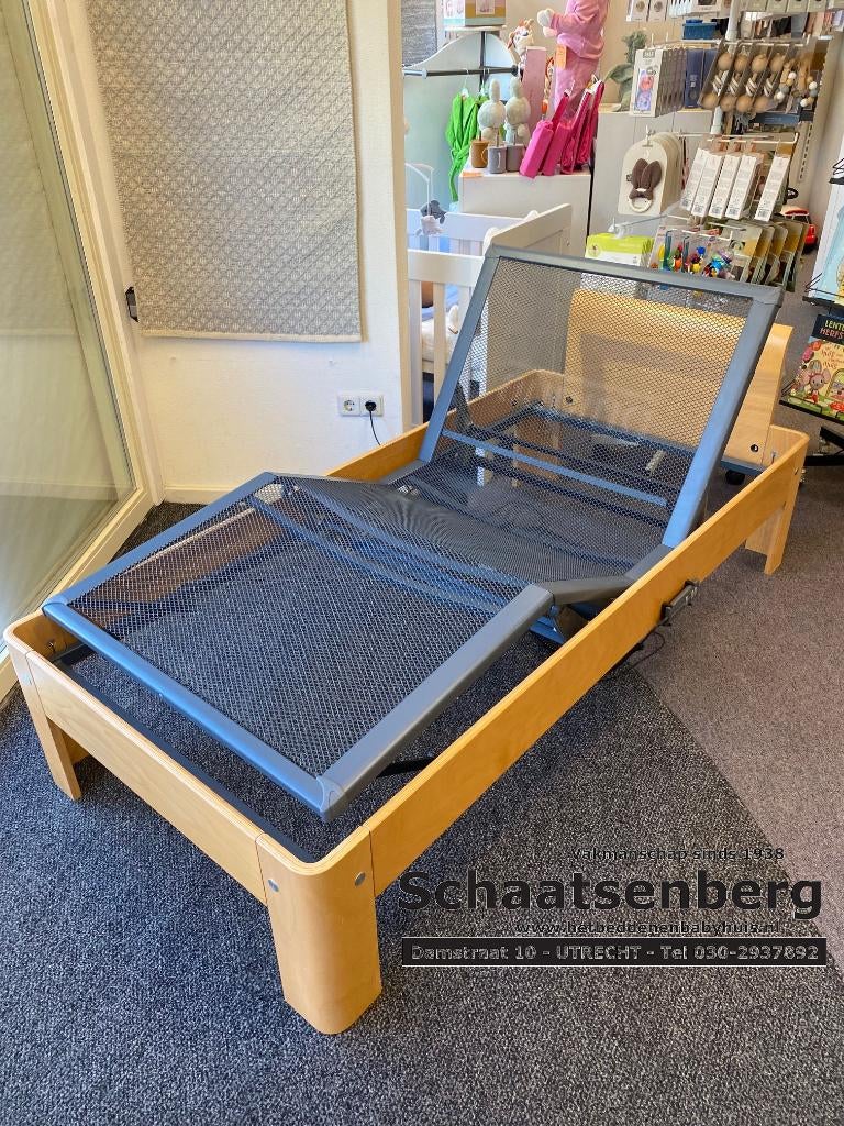 Auping Auronde 1500 2M elektrisch 90x190 naturel beuken, Ophalen, Verstelbaar, 90 cm, 190 cm of minder