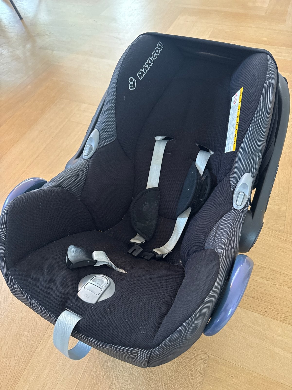 Foto 4 van Maxi-Cosi autostoel met zonnekap