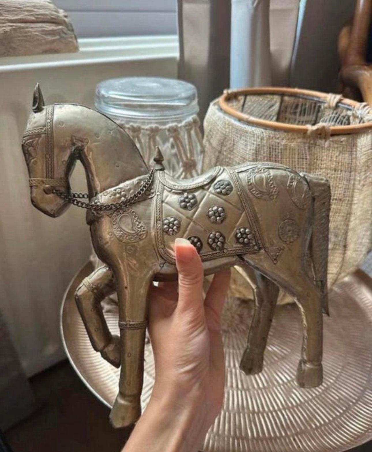 India volkskunst met metaal bedekt houten paard, Antiek en Kunst, Ophalen of Verzenden