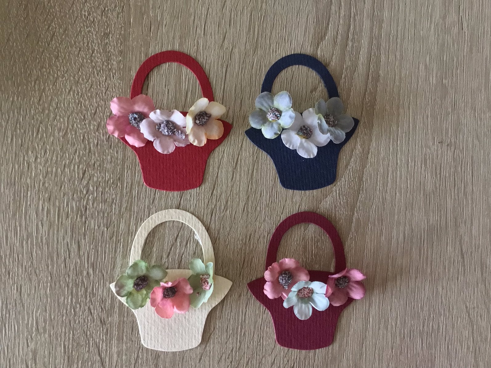 4 x stans bloemenmand met bloemen, Ophalen of Verzenden, Zo goed als nieuw, Overige thema's, Pons of Mal