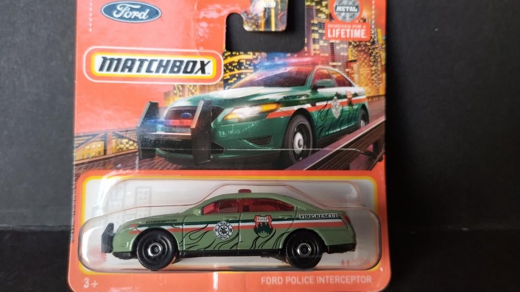 Ford Police interceptor 1:64 3inch Matchbox Pol, Auto, Verzenden, Nieuw, Matchbox@mattel.com