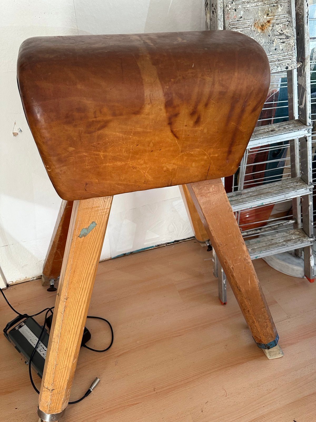 Vintage Turnbok - Decoratief en Functioneel, Ophalen, Gebruikt
