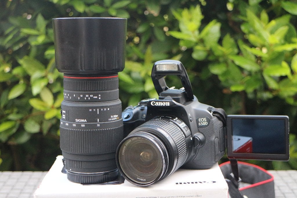 Canon 650D (vlog)camera touchscreen 2 zoomlenzen + fototas, Ophalen, Canon, 18 megapixels, Zo goed als nieuw