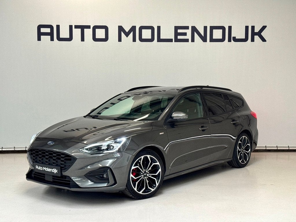 Ford Focus 1.0 EcoBoost Hybrid ST Line Camera / 18 inch / Na, Gebruikt, Zwart, Origineel Nederlands, 19 km/l