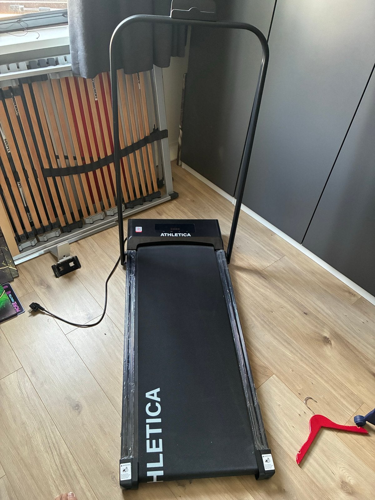 Nieuwe Athletica Loopband - Perfect voor Thuis Fitness, Ophalen, Nieuw, Metaal, Loopband